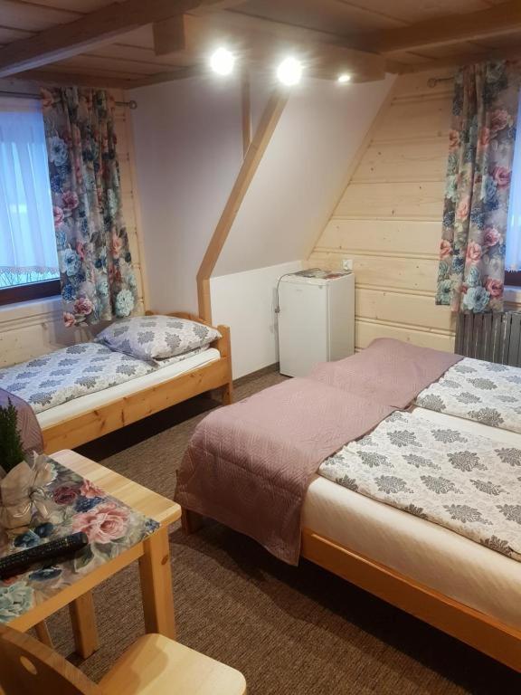Pokoje Gosinne U Ani I Andrzeja Ciche Male Luaran gambar